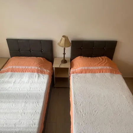 Apartament 2 1 Salon 110 M2 Ihtiyaciniz Olan Hersey Mevcuttur Sadece Size Ait Olacaktir